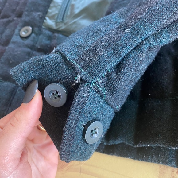 Cropped Patagonia Vintage Down Jacket size medium - Picture 4 of 8